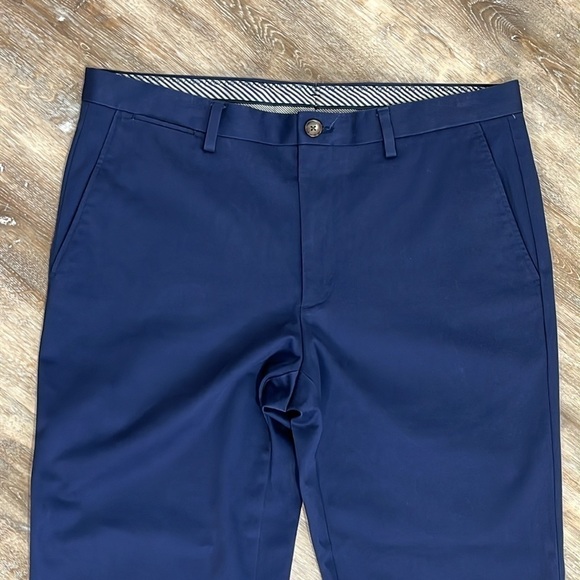 Jos A Bank Reserve Men's Size 35 x 34 Pants Blue Measure 35 x 32 Tailored Fit - Picture 2 of 16